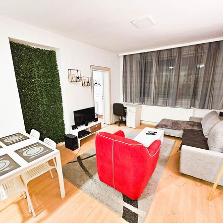 Apartment Skopje Square Ngoại thất bức ảnh