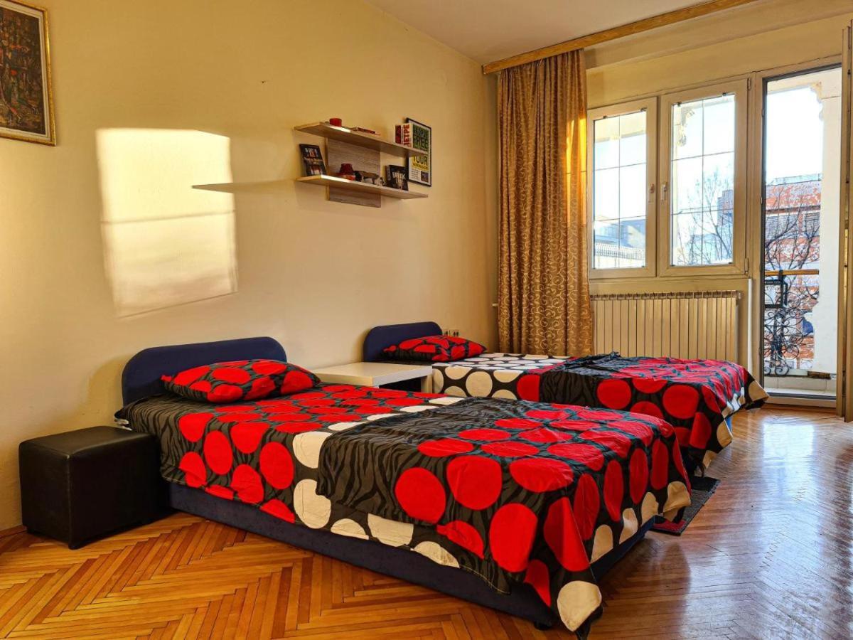 Apartment Skopje Square Ngoại thất bức ảnh