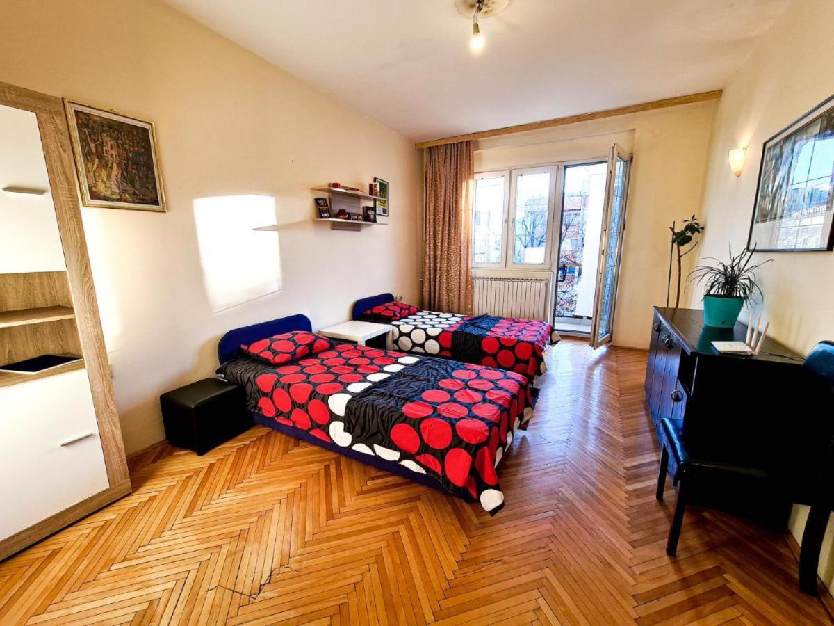 Apartment Skopje Square Ngoại thất bức ảnh